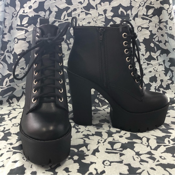 Black Chunky Ankle Boots - Picture 5 of 14
